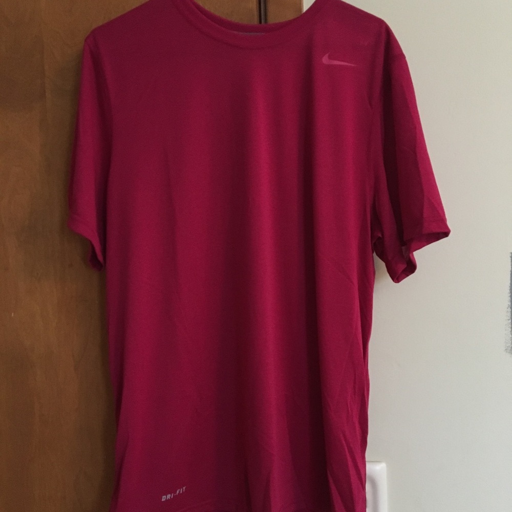 Nike Men’s Dri-Fit Tee